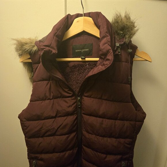 Vest - Picture 1 of 3